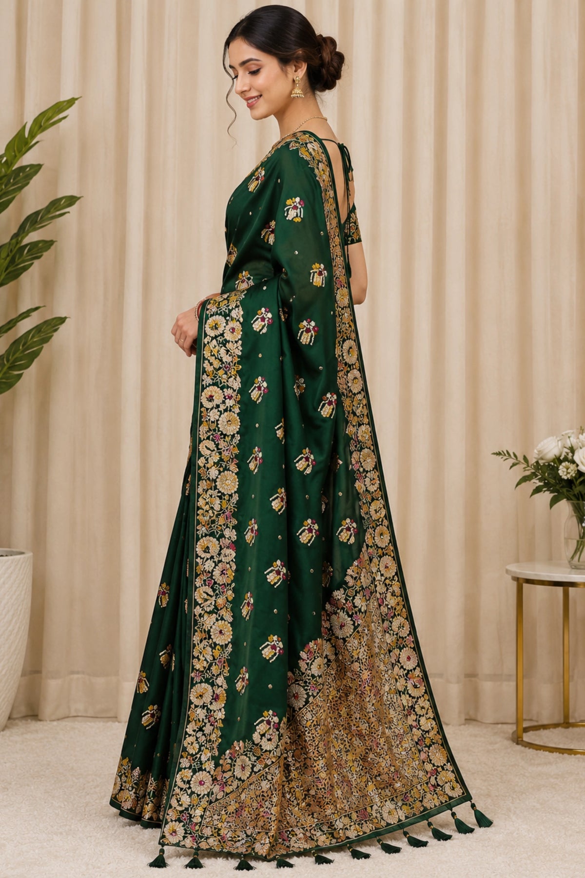 Emerald Green Dola Silk-Style Saree with Floral Zari Pallu